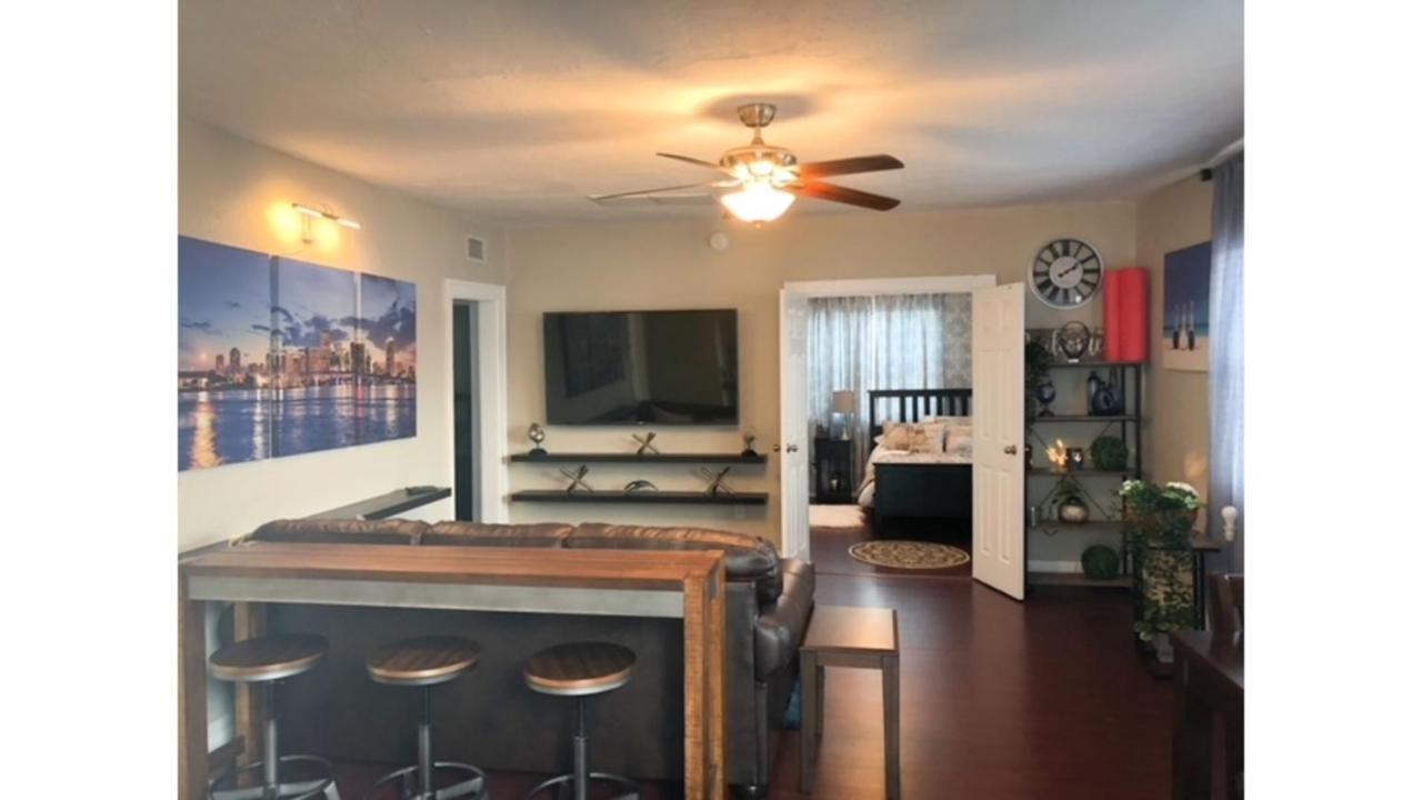 Modern 2/1 Near Midtown&beaches * Miami